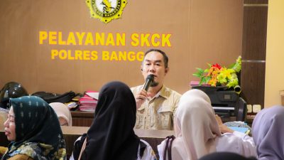 Kasat Intelkam Polres Banggai Turun Layani Pemohon SKCK, Pastikan Mudah dan Bebas Calo