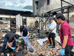 Polres Banggai Olah TKP Kebakaran Rumah di Jalan S. Musi, Luwuk