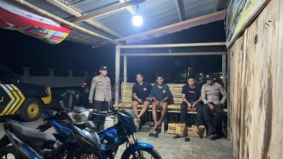 Polsek Kintom Patroli Malam, Sambangi Pemuda dan Ajak Jaga Keamanan Lingkungan