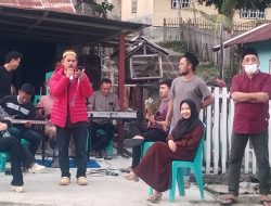 Pemuda Nambo Bergerak, Karang Taruna dan Seniman Muda Berbagi Takjil